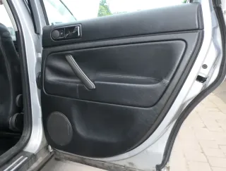 1x Passat 3B 3BG Türverkleidung Verkleidung Tür hinten rechts schwarz Leder - Bild 3