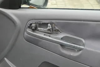 1x Seat Ibiza 6K Türverkleidung Verkleidung Tür vorne rechts 4/5-Tür Facelift - Bild 2