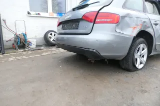 Audi A4 8K B8 Kombi Avant Stoßstange hinten Heckstoßstange grau LY7G PDC - Bild 4