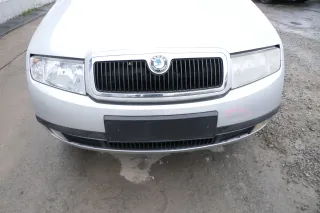Skoda Fabia 6Y Stoßstange Stoßfänger vorne silber grau LF7T 2000-2004 - DELLE - Bild 7