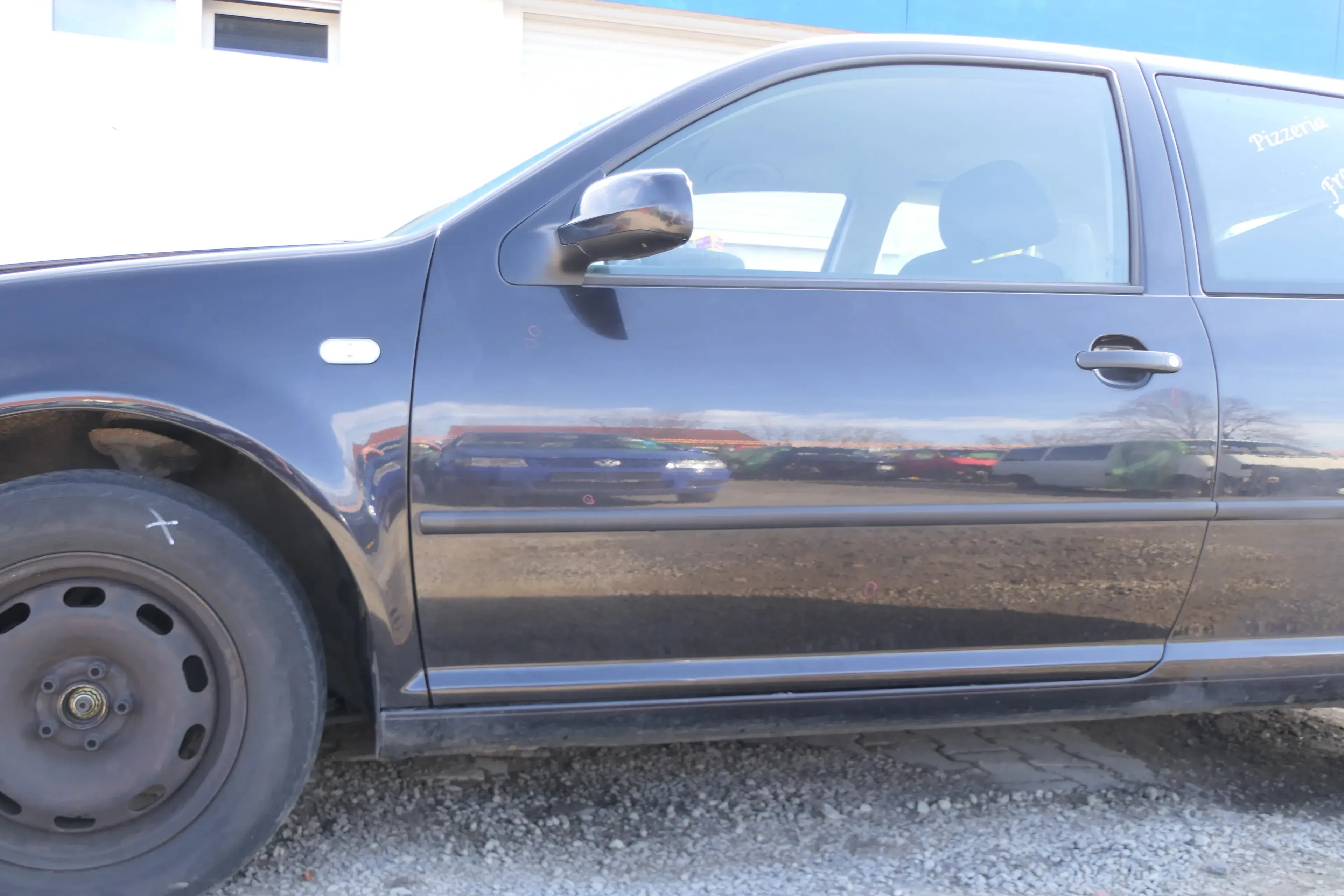 VW Golf 4 Tür vorne links Fahrertür 2/3-Türer schwarz LC9Z ohneAnbauteile - Bild 1