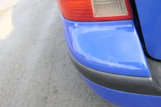 VW Golf 4 Kombi Avant Stoßstange hinten Heckstoßstange Stoßfänger blau LW5Z - Bild 6