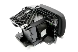 VW Golf 7 5G Mittelarmlehne Armlehne original mitte schwarz AMK - Mängel -DEFEKt - Bild 7
