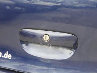 VW Polo 9N3 9N Heckklappe Kofferraumklappe Klappe blau LB5N ohne Anbauteile - Bild 2