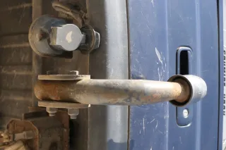 VW Sharan 7M bis ca. Bj 2000 star starre Anhängerkupplung mit Kabelbaum - Bild 2