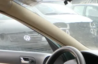 Golf 4 1J A-Säulen Verkleidung vorne R+L Abdeckung Airbag 4-Türer beige besch - Bild 2
