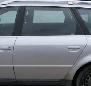 Audi A6 4B C5 Tür Türblatt hinten links nur Türblatt silber grau LY7W - Bild 1