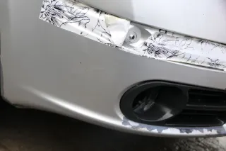 Fabia 6Y Stoßstange Stoßfänger vorne grau silber LF7T Facelift-Gitter NSW-MÄNGEL - Bild 3