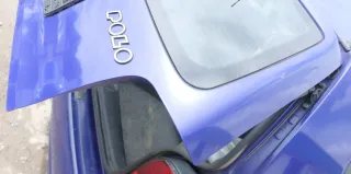 VW Polo 6N Heckklappe Klappe hinten Kofferraumklappe mit Scheibe blau LD5D - Bild 4