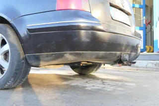 VW Golf 4 Bora Kombi Stoßstange hinten Heckstoßstange Stoßfänger schwarz LC9Z me - Bild 6