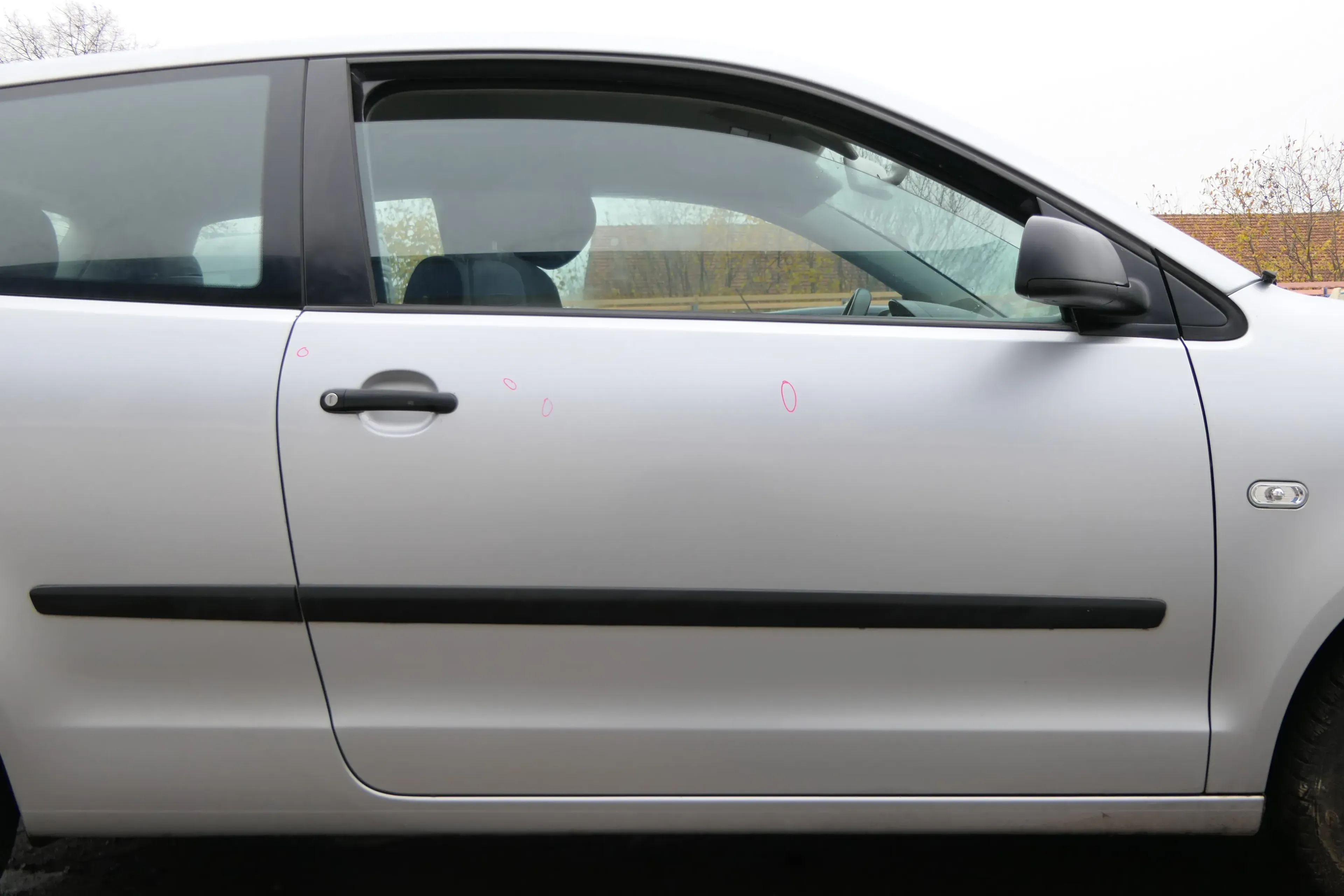 VW Polo 9N 9N3 Tür vorne rechts Beifahrertür 2/3-Türer silber LA7W ohneAnbauteil - Bild 1