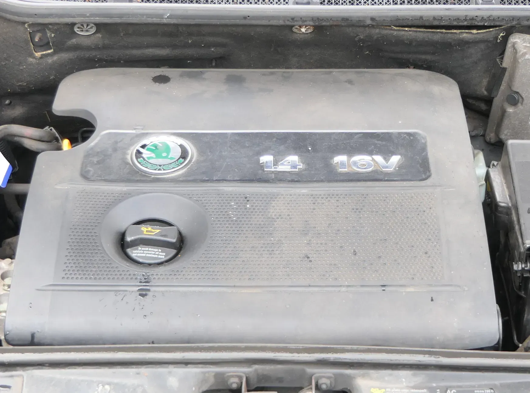 Fabia 6Y Luftfilterkasten Luftfilter Motorabdeckung 1,4 16V 100PS 74kw BBZ AUB - Bild 1