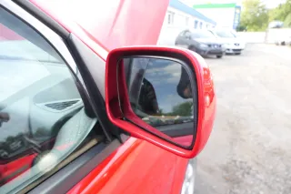 VW Polo 6N mechanisch manuell Spiegel Außenspiegel rechts rot LP3G - Bild 3