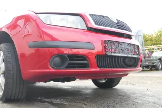 Skoda Fabia 6Y Stoßstange Stoßfänger vorne rot LF3K 2004-2008 - Facelift - Bild 6