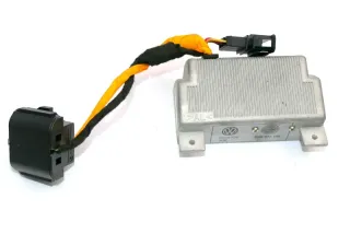 VW Tiguan Steuergerät Wechselrichter 230V Anschluß Stecker 5N0907155 - Bild 1