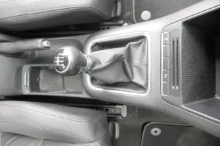 VW Golf Plus 5M Schaltknauf Schaltsack Schaltung Schaltknüppel 6-Gang Leder - Bild 4