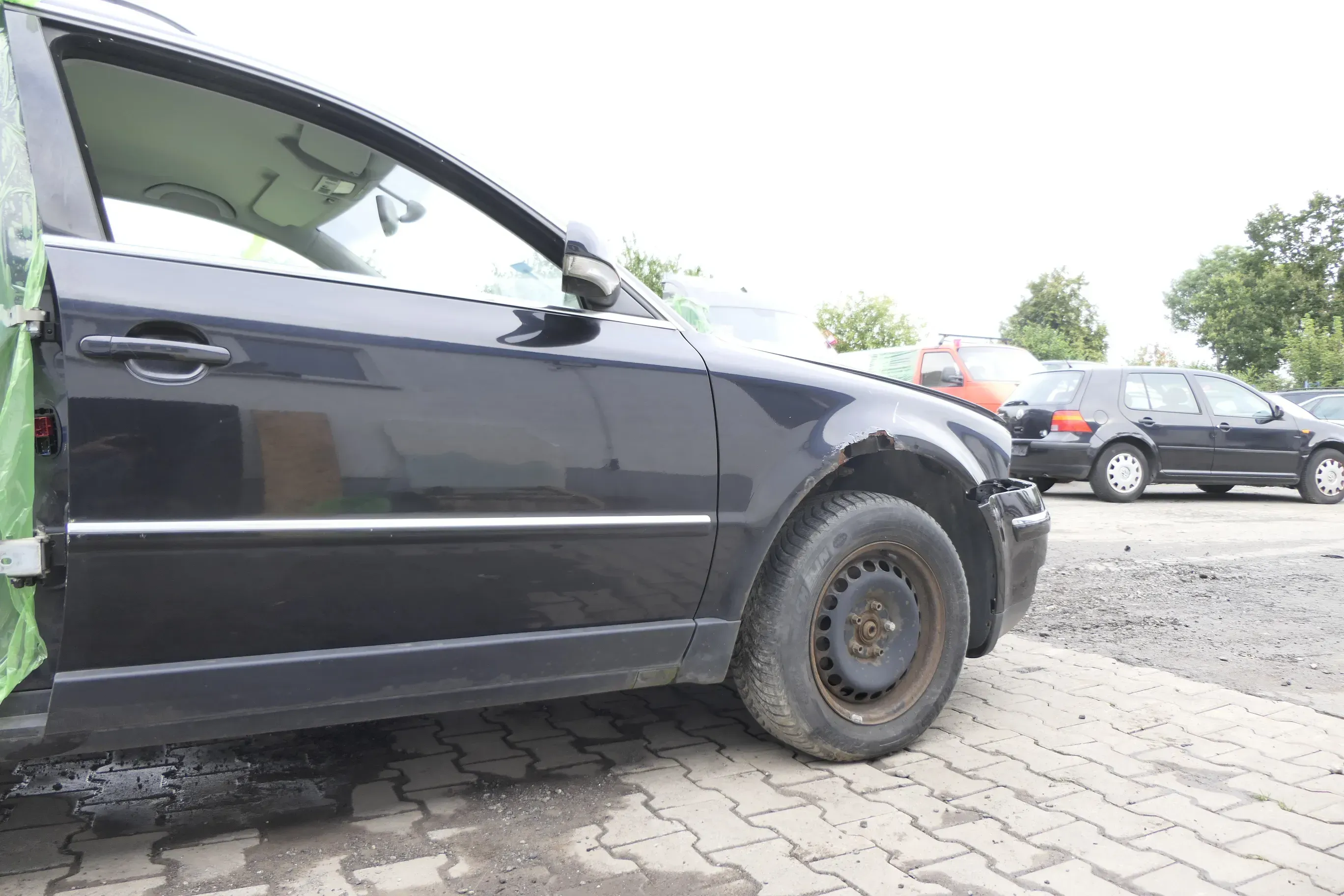 VW Passat 3B 3BG Kombi + Limo Tür vorne rechts Beifahrertür schwarz LC9Z chrom s - Bild 1
