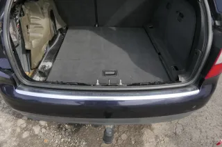 Audi A4 8E B6 Kombi Avant Stoßstange hinten mit Spoiler schwarz blau LZ5L - Bild 9