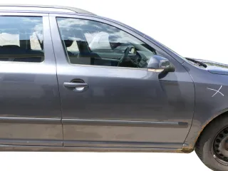 Skoda Octavia 1Z Kombi+Limo Tür vorne rechts Beifahrertür grau LF8J OhneAnbau - Bild 1