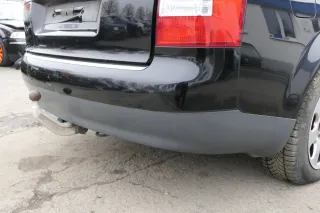Audi A4 8E B6 Kombi Avant Stoßstange hinten mit Spoiler schwarz LY9B brilliant - Bild 3