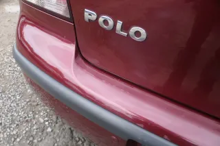 VW Polo 9N 9N3 Stoßstange Heckstoßstange hinten rot LC3R - Einparkhilfe PDC - Bild 6