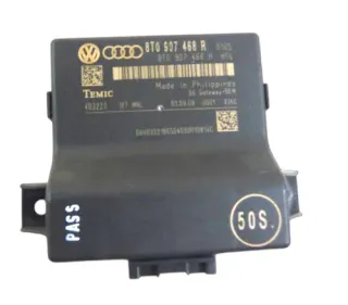Audi A4 8K A5 8T Steuergerät Diagnose Interface 8T0907468R - Bild 1