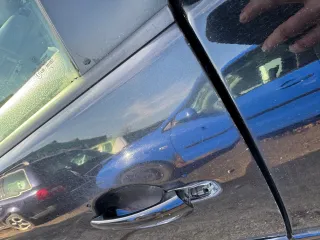 Golf 5 V 1K Tür Türblatt vorne links Fahrertür 2/3-Türer schwarz L041 + Rahmen - Bild 14