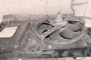 VW Lupo 6X Schloßträger mit Kühler und Lüfter vorn (keine Klima) - Bild 2