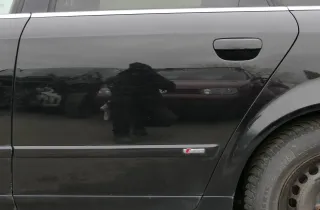 Audi A4 B6 8E Türblatt Tür hinten links schwarz LY9B Kombi+Limo -ohne Anbauteile - Bild 1
