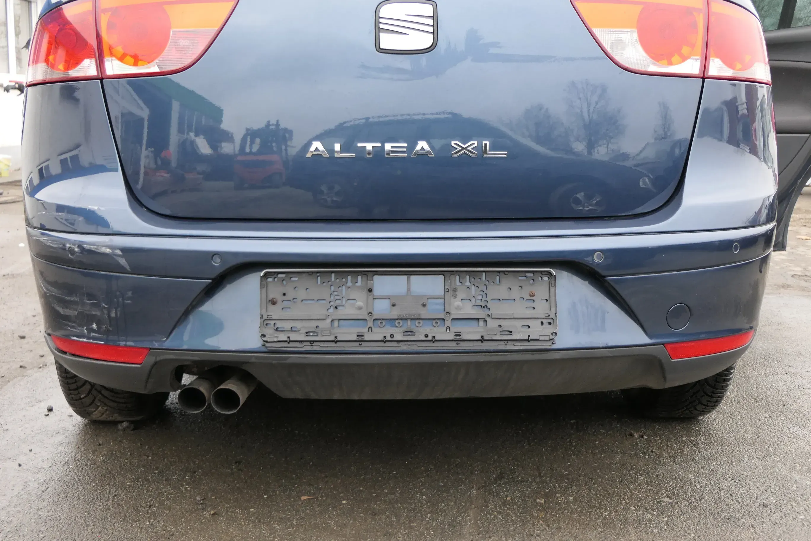 Seat Altea 5P XL Stoßstange hinten Heckstoßstange Stoßfänger blau grau LS5Y PDC - Bild 1