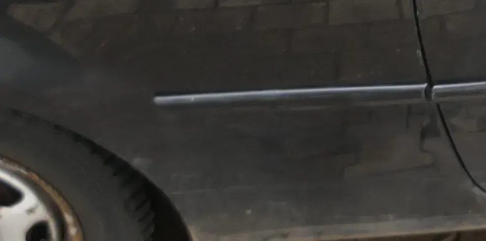 Lupo NUR Zierleiste Leiste Abdeckung rechts hinten - schwarz L041 - Bild 1