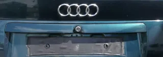Audi A4 B5 Limousine Griff Heckklappe Heckklappengriff grün LZ6U biscaBj.1999 - Bild 1