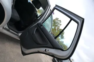 1x VW Golf 4 1J Limousine Türverkleidung Verkleidung Tür hinten rechts schwarz - Bild 3