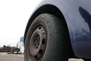 VW New Beetle 9C Kotflügel vorne links blau lila LG5T 1C0821103H - Bild 2