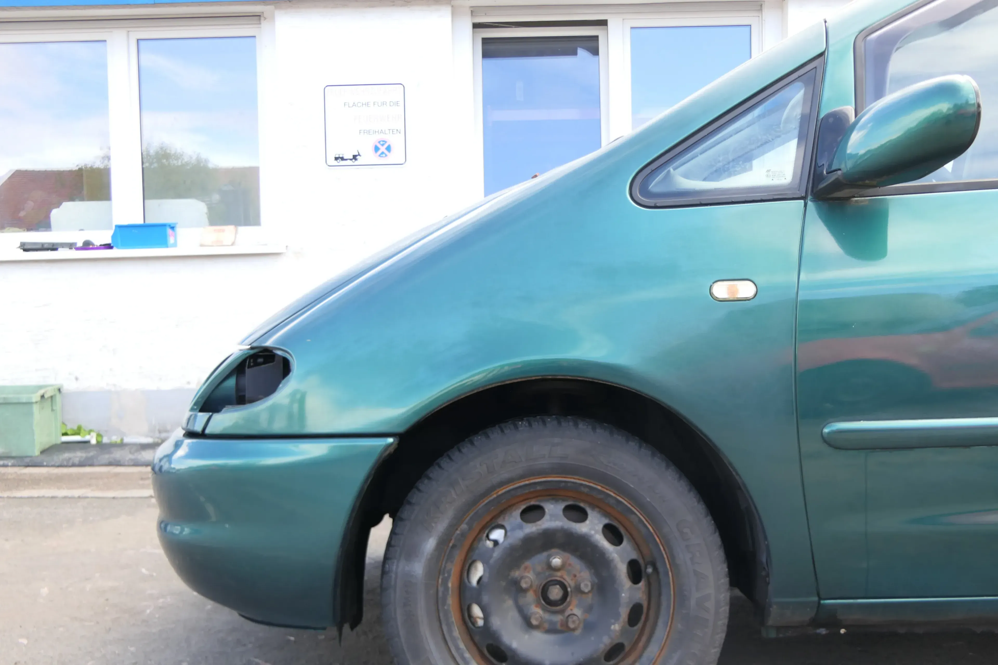 VW Sharan Kotflügel links vorne grün LC6P bis ca. Ende 1999 passend - Bild 1