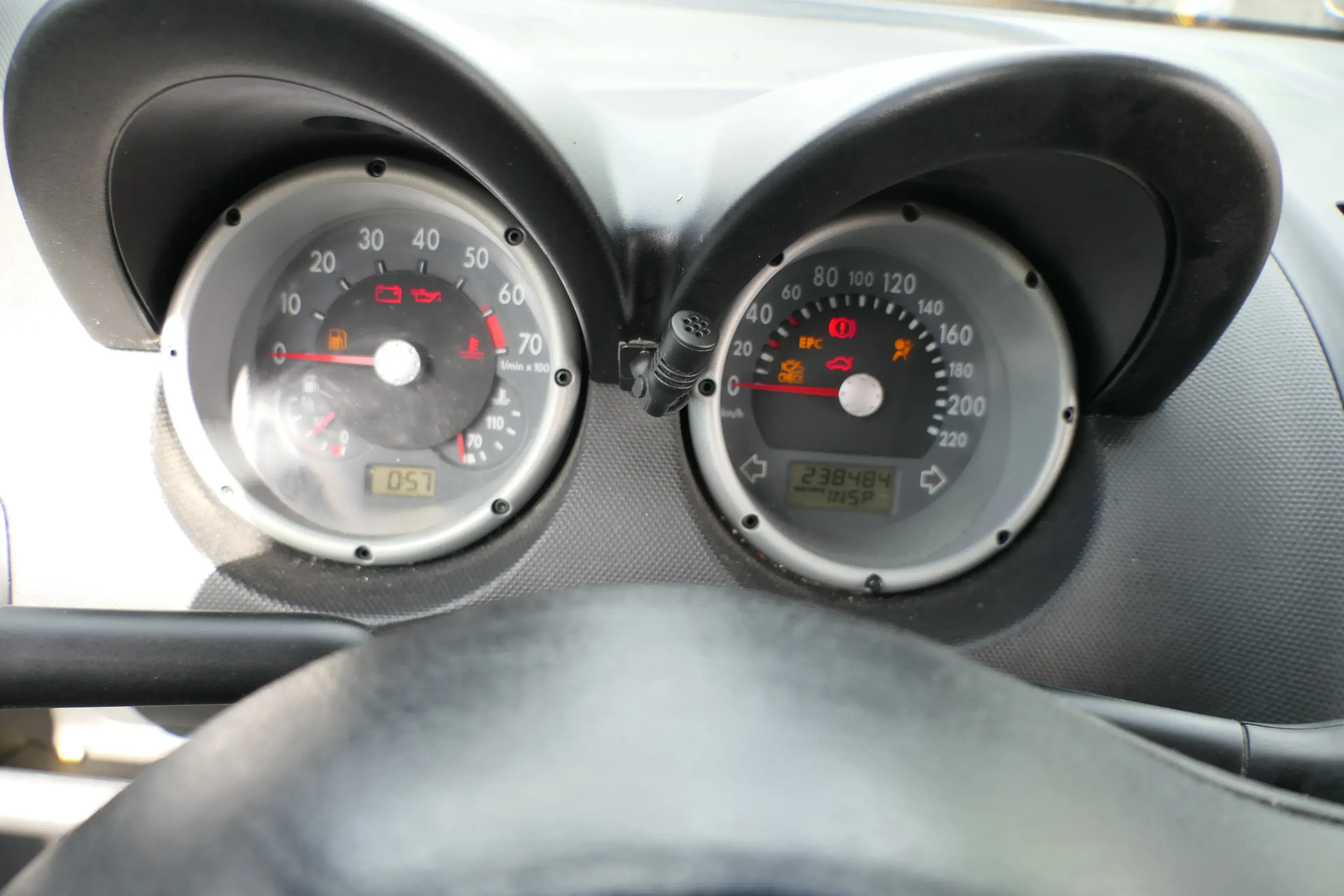 VW Lupo Tacho Tachometer Kombiinstrument 238.000km 6X0920801 1,4 16V 1,0 50PS 75 - Bild 1