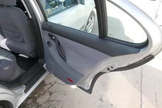 1x Seat Leon 1M Toledo Türverkleidung Verkleidung Tür hinten rechts grau Griff - Bild 3
