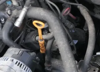 Audi 80 Halter Flansch Ölfilterhalter Ölfilterflansch 048115405B - Bild 2