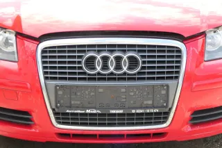 A3 8P Stoßstange Frontstoßstange Stoßfänger vorn rot LY3J Sportback Grill - Bild 9