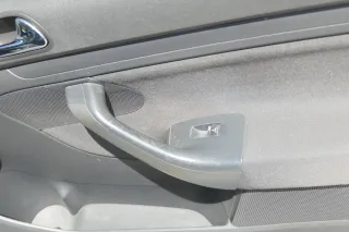 1x Golf 5 Limousine Türverkleidung Verkleidung Tür vorn rechts 4/5Türer Lautspre - Bild 2