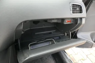 VW Polo 6R Handschuhfach schwarz Handschuhfachdeckel Deckel Klappe schwarz - Bild 2