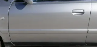 Audi A4 B5 Tür nur Türblatt vorne links Fahrertür silber LY7W - Facelift - Bild 1