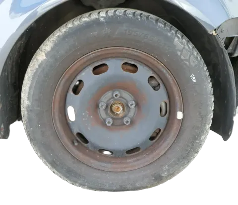 4x VW Golf 4 Bora 195/65 R15 91T Winterreifen M+S Reifen 6jx15H2 ET38  ca. 7-8mm