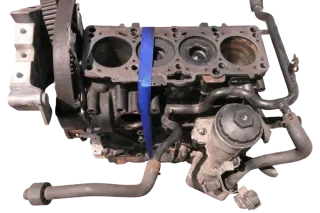 VW Passat 3C Block Motorblock Kurbelwelle 2.0 TDI 103kw 140PS BMR / BUZ 180.000k - Bild 1