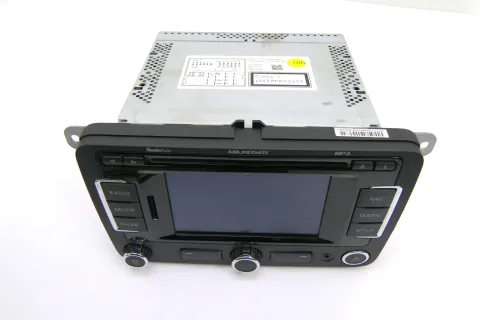 Skoda Superb 3U Navi Navigationssystem MFD Doppel Din 3T0035191 DEFEKT