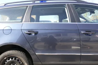 VW Passat 3C Kombi Variant Tür hinten rechts blau grau LC5F ohneAnbauteile - Bild 1