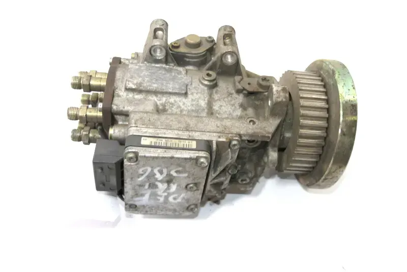 Audi A6 A4 8E Einspritzpumpe 2,5 TDI Motor 059130106K BDH 120kw 163PS - DEFEKT - Bild 1