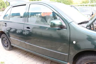 Skdoa Fabia 6Y Kombi + Limousine Tür vorne rechts Beifahrertür grün LF8C ohneAnb - Bild 1