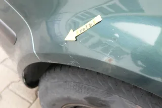 VW Golf 4 Kotflügel vorne links grün LC6M green - Bild 3