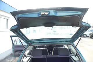 VW Polo 6N Heckklappe Klappe hinten Kofferraumklappe mit Scheibe grün LC6P - Bild 10